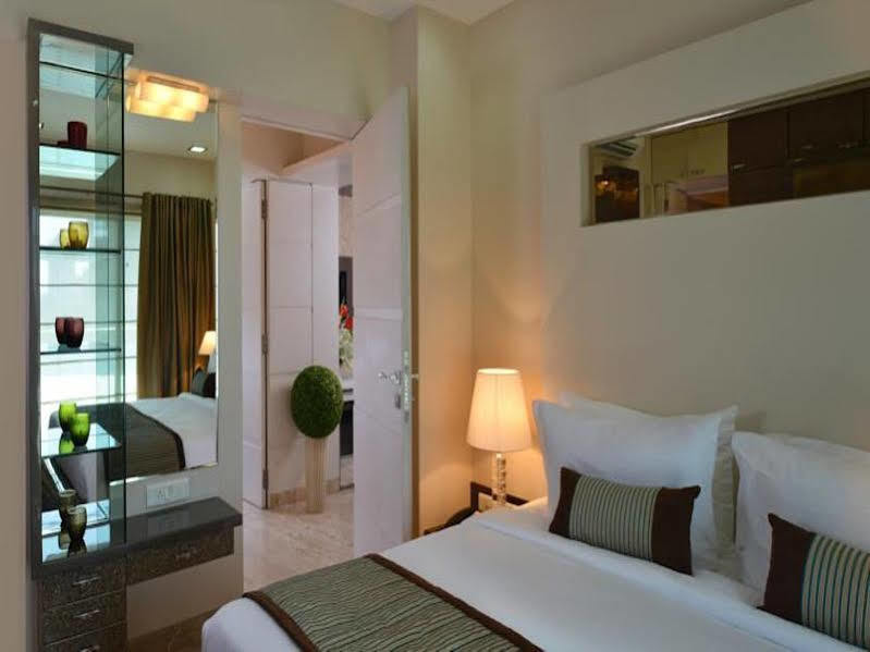 Residency Sarovar Portico Мумбай Екстериор снимка